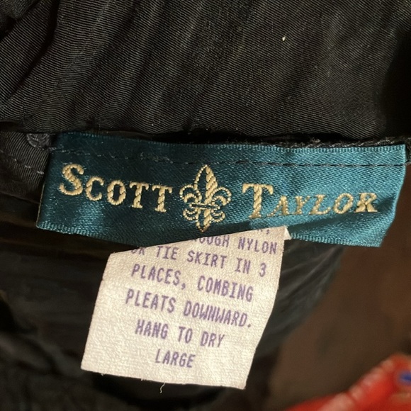 Scott & Taylorr heavy weight broom skirt Large - Picture 3 of 8